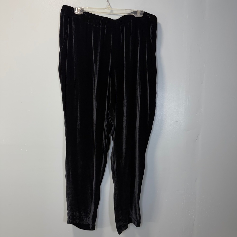 Tommy Bahama Black Silk Blend Velvet Pull On Pants XL NWT SW120740 Relaxed